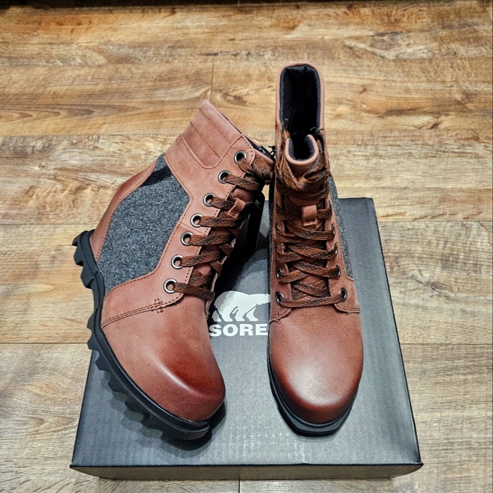 Sorel Joan Arctic Wedge Wp Boots Women's Size 10